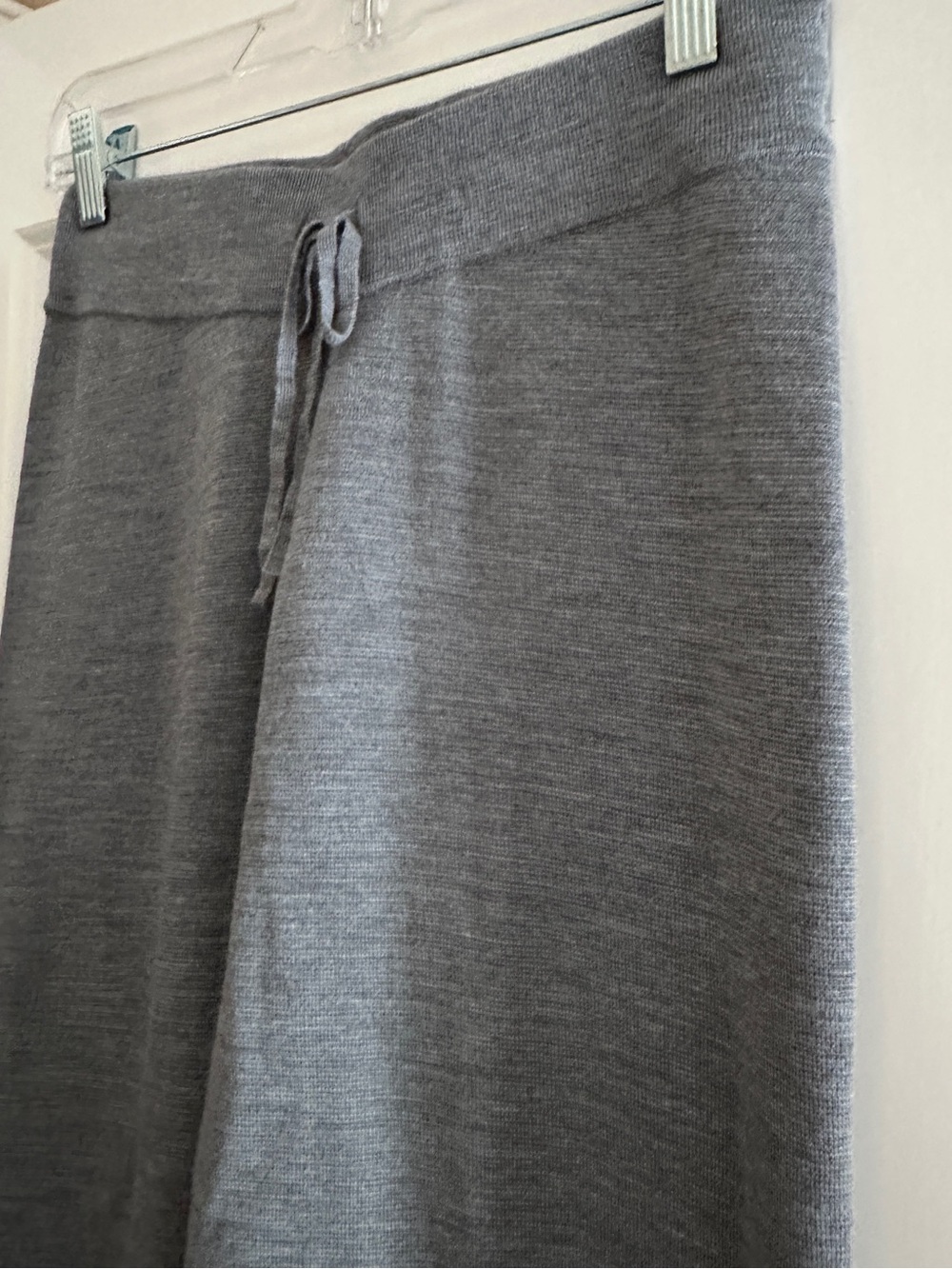 Merino wool jogger pant - Picture 4 of 9